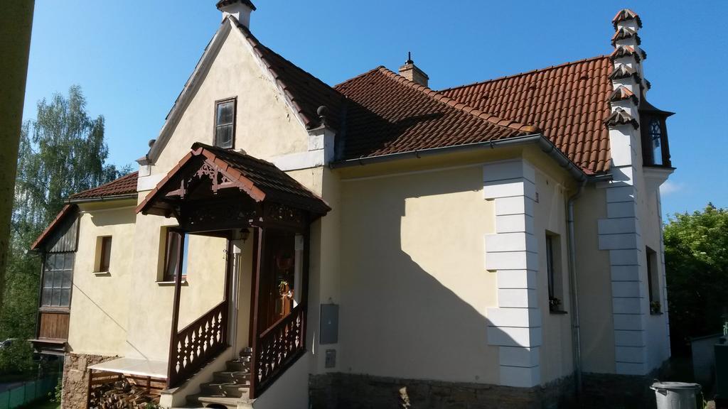 Apartman V Zahradni Прахатице Екстериор снимка